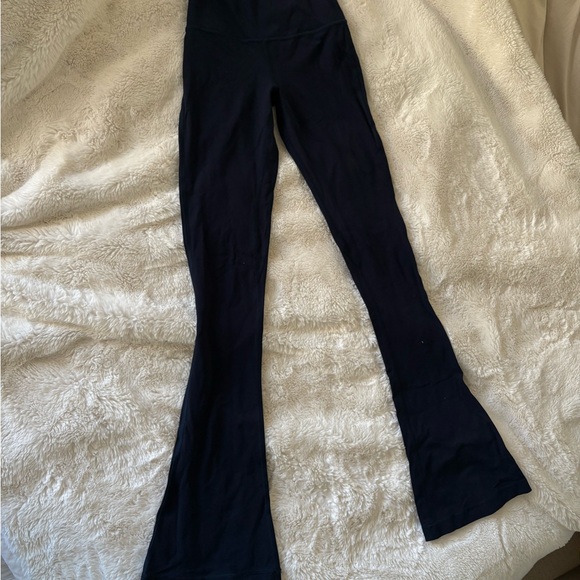 Lululemon Athletica Navy Yoga Pants - Picture 3 of 5